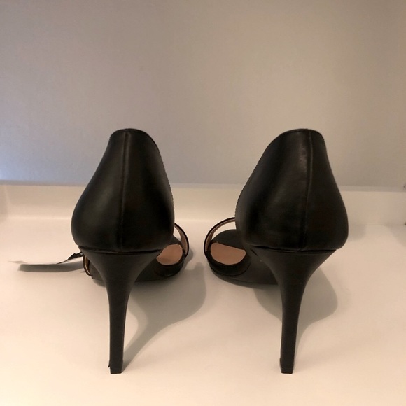 EXPRESS NWT Black Heels - Picture 3 of 6